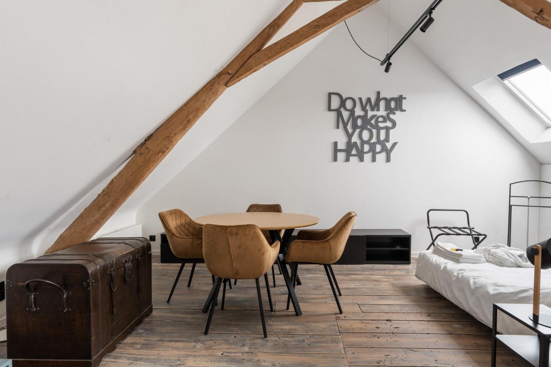 Maison Arthur Vakantiewoning Met Verwarmd Zwembad Lo-Reninge Exterior photo
